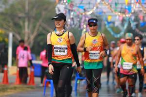 BIB: 40010, 43425
                            <button type="button" onclick="openModal(9895417)" class="btn btn-primary btn-sm float-right btn-popup" data-toggle="modal" data-target=".modal-high-quality">
                        <i class="fas fa-shopping-cart"></i> Add to Cart
                    </button>
                                            <button type="button" onclick="isThisMe(9895417, true)" class="btn btn-success btn-sm float-right btn-popup btn-isme hidden" data-toggle="tooltip" data-placement="bottom" title="นี่คือรูปของคุณใช่ไหม คลิกที่นี่เพื่อเอาเข้าอัลบั้ม">
                        <i class="fas fa-plus"></i> Add to album
                    </button>
                    <button type="button" onclick="isThisMe(9895417, false)" class="btn btn-warning btn-sm float-right btn-popup btn-isnotme hidden">
                        <i class="fas fa-ban"></i> Remove from album
                    </button>